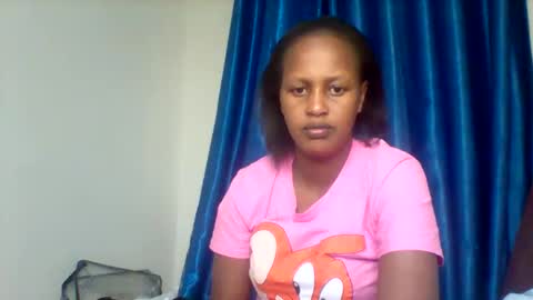 miss_vall online show from November 17, 12:28 pm