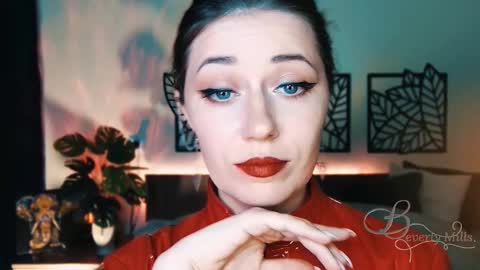 The divine Beverly online show from February 15, 7:28 pm