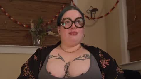 Miss Bika online show from March 6, 9:58 am