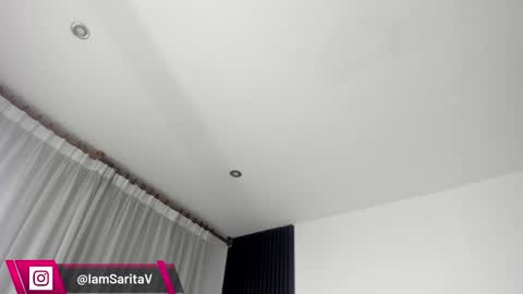 Sara Vanegas online show from April 28, 11:58 am