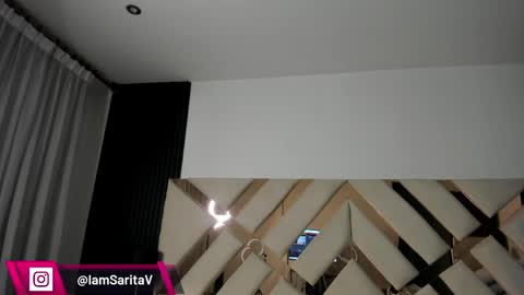 Sara Vanegas online show from April 29, 12:08 pm