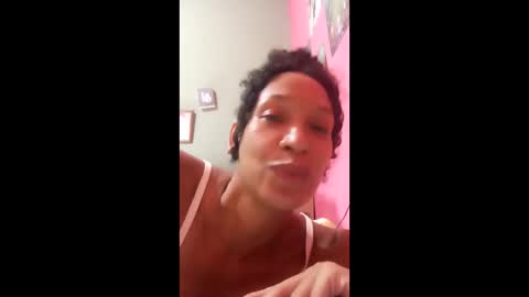 Donna di Diamanti online show from May 18, 8:15 pm