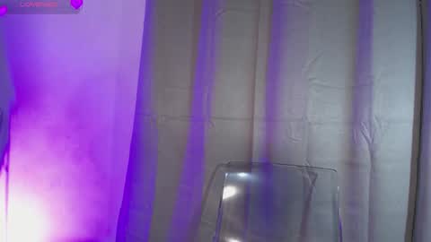 DIONNE online show from February 3, 11:15 am