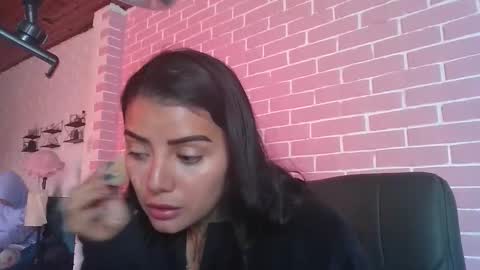 melodie  online show from November 29, 7:07 pm