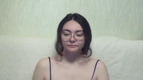 missis mona online show from December 23, 8:22 am