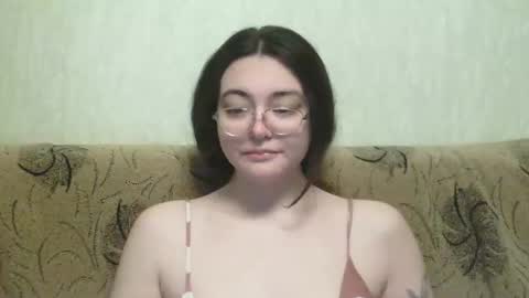 missis mona online show from March 9, 7:59 pm