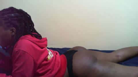 missjade25 online show from March 10, 3:21 am