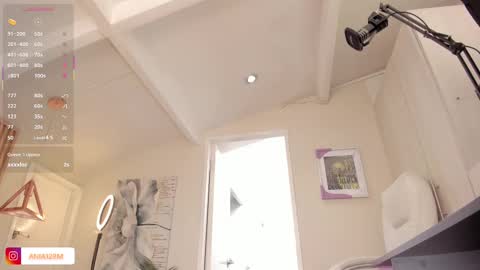 Snapshot of missketzaly chatting on October 13, 1:58 pm Ania online show from October 13, 1:58 pm