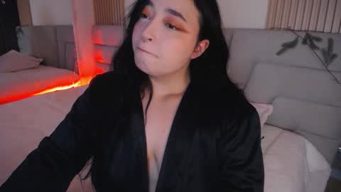 Miss Loise online show from December 23, 2:59 am