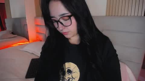 Miss Loise online show from April 28, 7:34 am