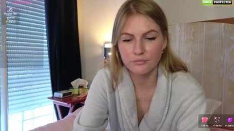 Misslucci online show from September 18, 7:51 am