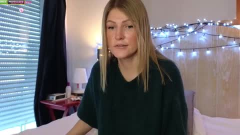 Misslucci online show from December 27, 8:56 am