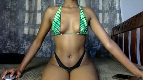 lunah online show from June 15, 2:28 pm