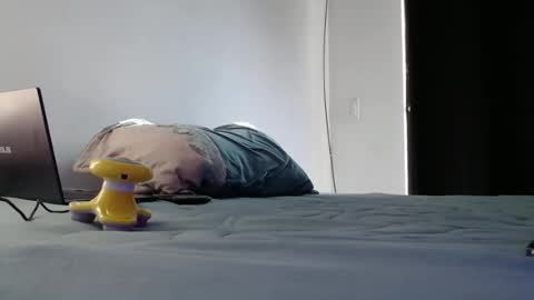 Snapshot of missmartinafeet chatting on March 6, 11:58 am Martina online show from March 6, 11:58 am