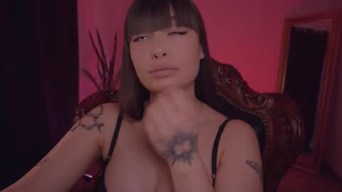 LUXXANDRA online show from March 11, 7:46 am