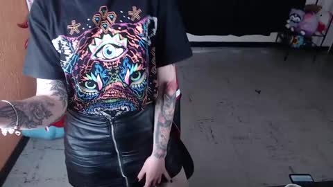 Miss Mia online show from February 12, 1:16 pm