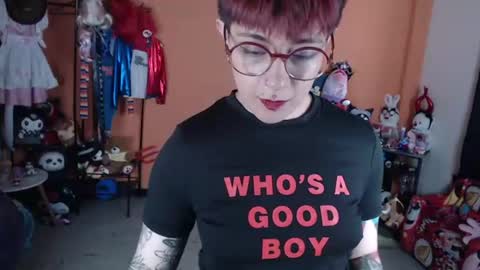 Miss Mia online show from July 22, 4:41 pm