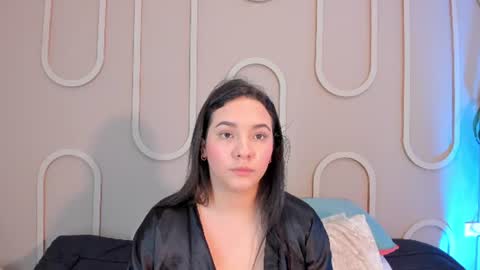 Mia  online show from June 22, 12:02 pm
