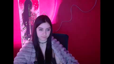 Mia online show from February 15, 7:51 am