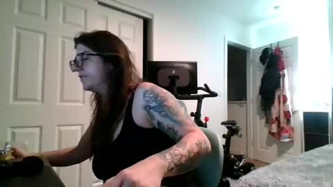 MissMona online show from April 28, 10:19 am