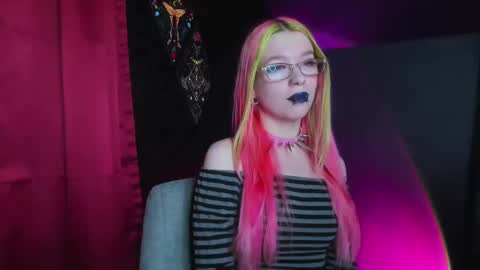 Mistress Nikki Vill online show from February 18, 2:49 am