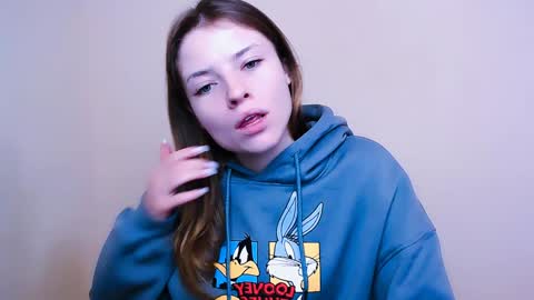 Olivia online show from January 10, 1:20 pm