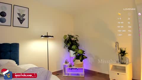 Snapshot of missthailand_ chatting on December 17, 11:38 pm Fernanda Davila online show from December 17, 11:38 pm