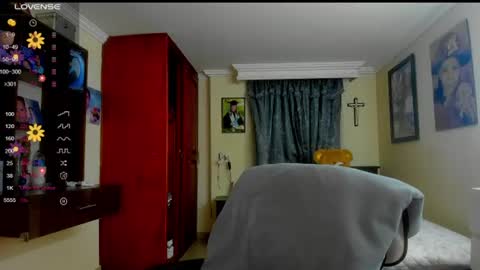 missvalery1 online show from June 12, 3:03 am