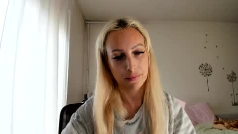 Missy matrix online show from December 5, 10:49 am