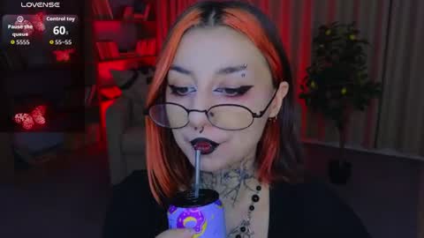 Marcelline online show from June 18, 2:02 am