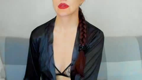 Victoria Eden online show from June 18, 7:54 am