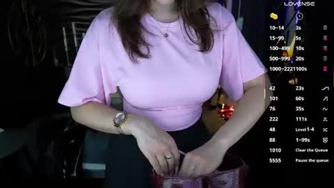 Darsy online show from June 30, 1:54 pm