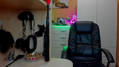 Mistress Kristi online show from June 15, 7:36 pm