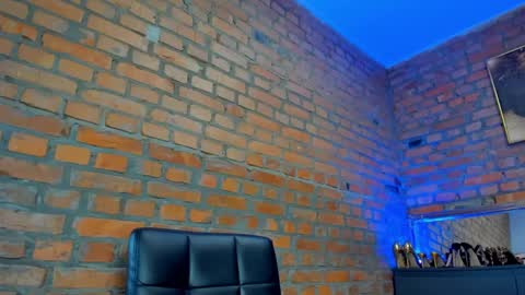 mistress_milana_ online show from December 22, 10:38 am