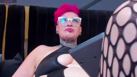 Sandy Mistress  online show from July 17, 10:02 pm