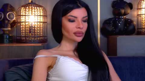 Elenia online show from February 14, 11:23 am