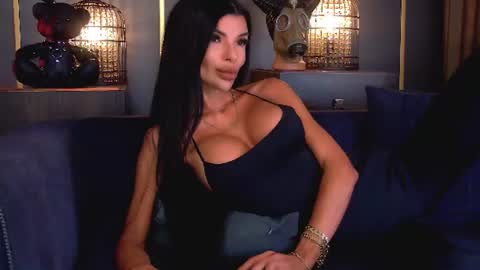 Elenia online show from July 23, 8:44 am