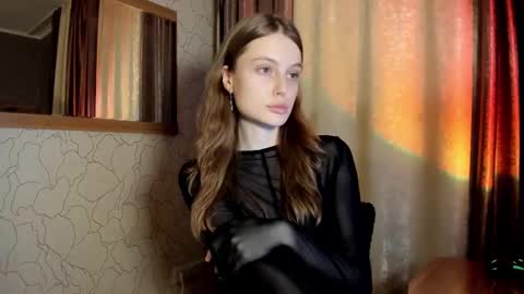 mistresselizy online show from March 7, 3:07 pm