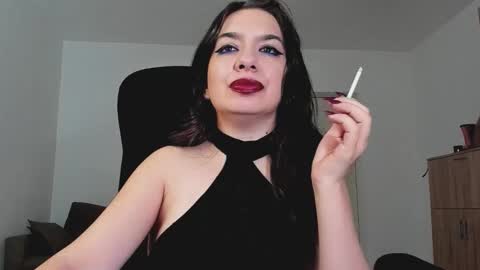 Snapshot of mistressmichelle5 chatting on September 14, 9:12 pm YourGoddessM online show from September 14, 9:12 pm