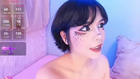 Snapshot of misty_miu chatting on October 19, 6:04 am Misty online show from October 19, 6:04 am