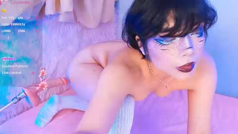 Snapshot of misty_miu chatting on October 10, 5:45 am Misty online show from October 10, 5:45 am