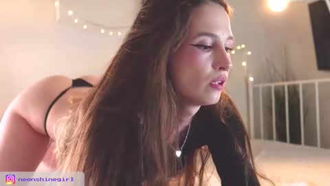 Snapshot of mita_mp4 chatting on September 21, 6:56 am Mita online show from September 21, 6:56 am
