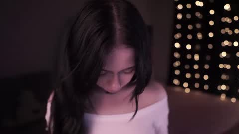 Yuka online show from August 5, 7:42 pm