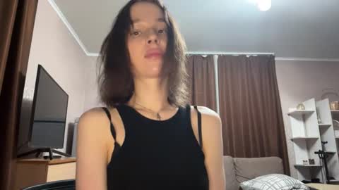 mivique online show from June 12, 11:35 pm