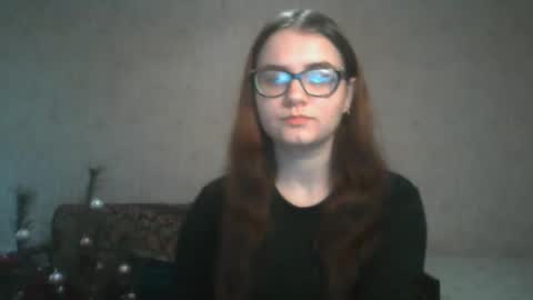 Snapshot of miyabe chatting on February 2, 7:09 am Milana online show from February 2, 7:09 am
