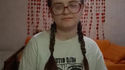 Milana online show from March 17, 7:23 am