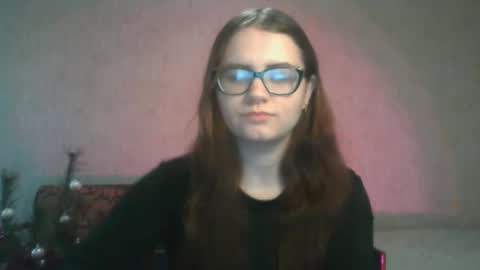 Snapshot of miyabe chatting on January 28, 10:34 am Milana online show from January 28, 10:34 am