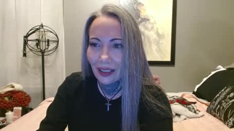 Snapshot of mizxtrix chatting on September 25, 9:19 am MizXtrix online show from September 25, 9:19 am