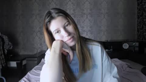 Snapshot of mmm_banana chatting on October 20, 9:12 am Lili online show from October 20, 9:12 am