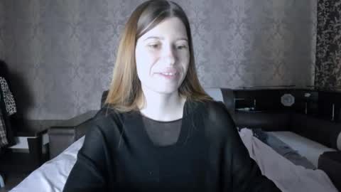 Lili online show from November 25, 10:50 am